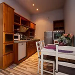 Lovely - Truhlarska Apartmán Praha