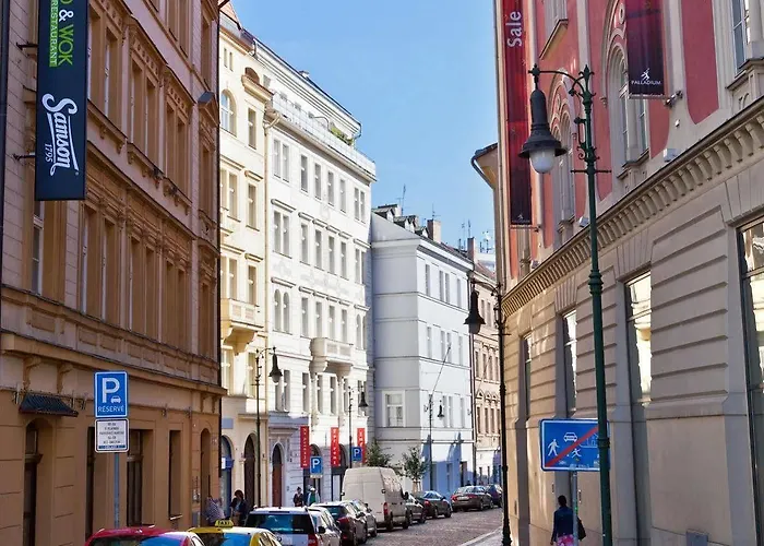 Lovely - Truhlarska Apartmán *