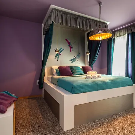 Lovely - Truhlarska Apartmán Praha