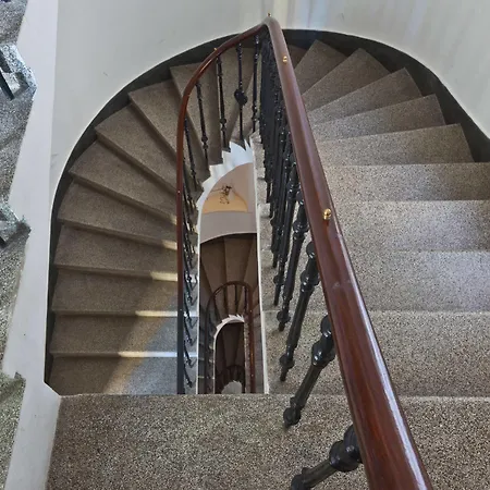 Lovely - Truhlarska Apartmán *
