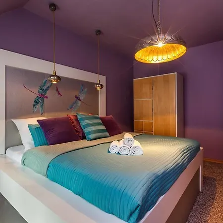 Lovely - Truhlarska Apartmán